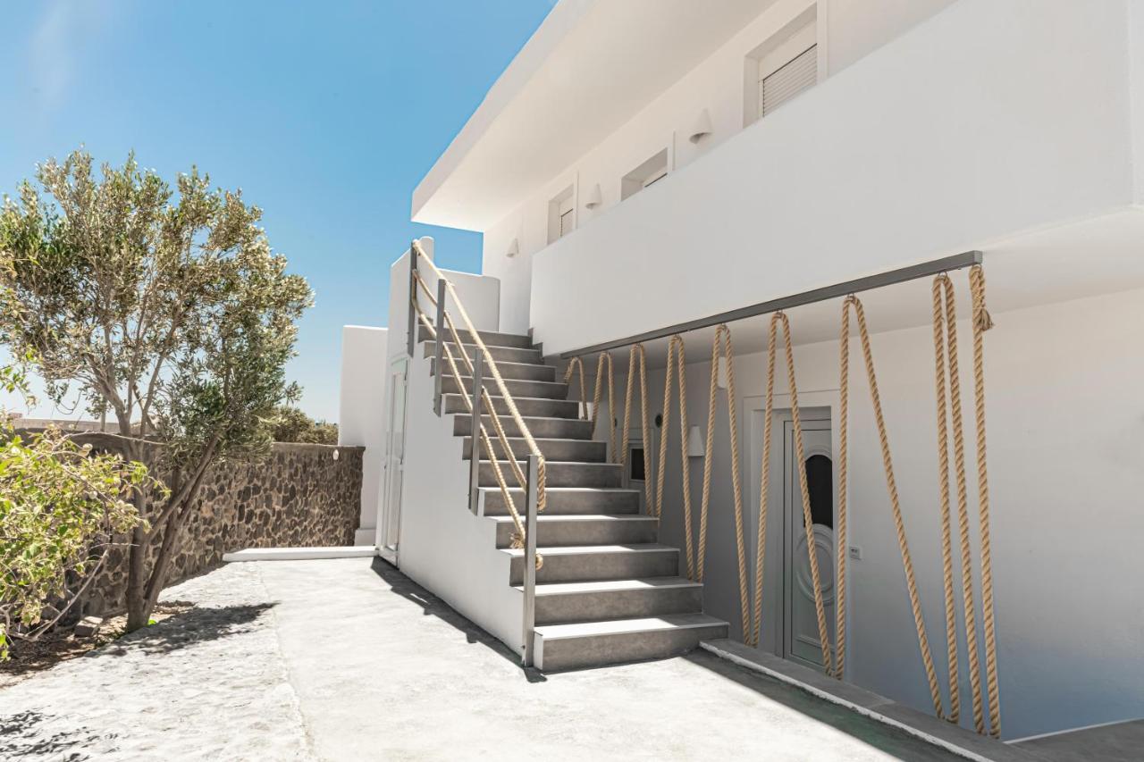 The Tree Houses Santorini Perissa  Exterior foto